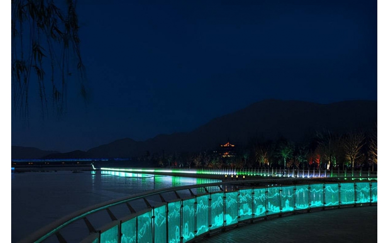 山東原實(shí)科技發(fā)展有限責(zé)任公司：夜景亮化，樓體亮化，景觀照明亮化設(shè)計(jì)是什么？
