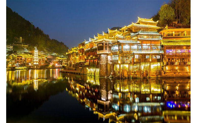 文旅燈光亮化對夜經(jīng)濟(jì)增長的重要性你要明白！